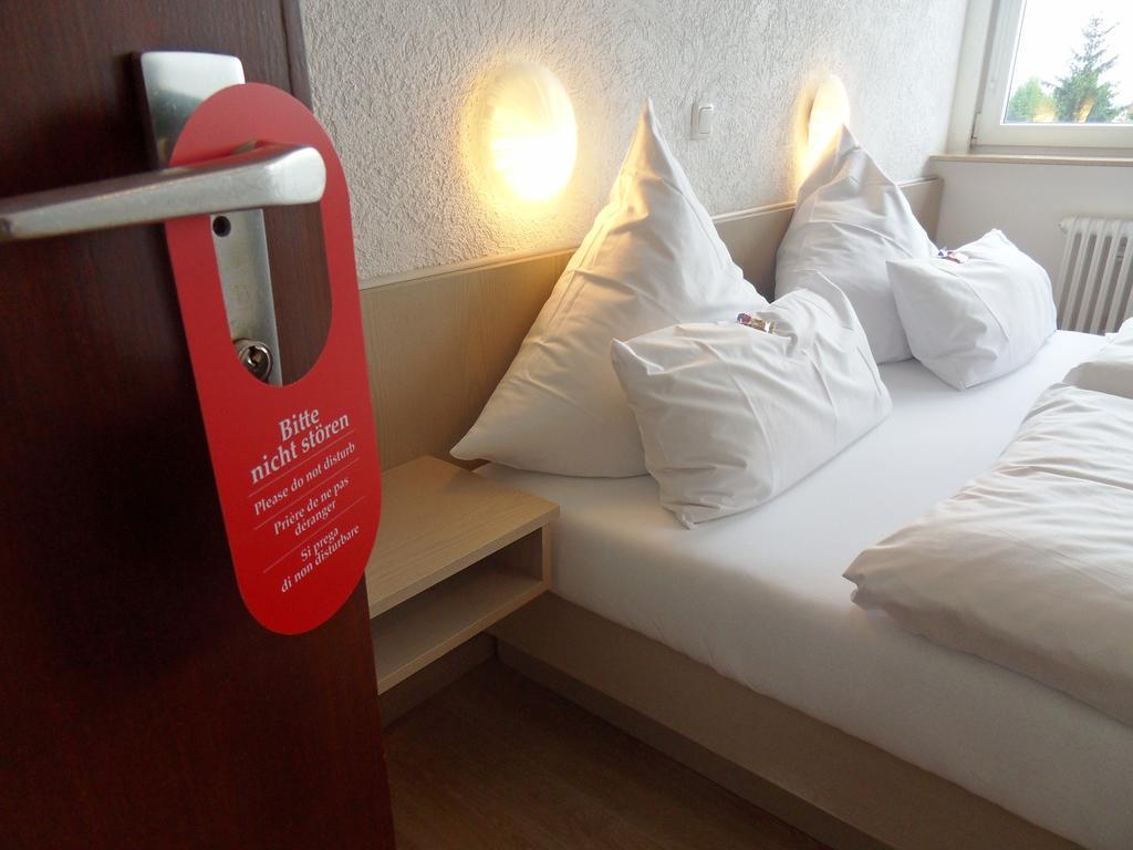 Hotel Linnert Weiterstadt Habitación foto
